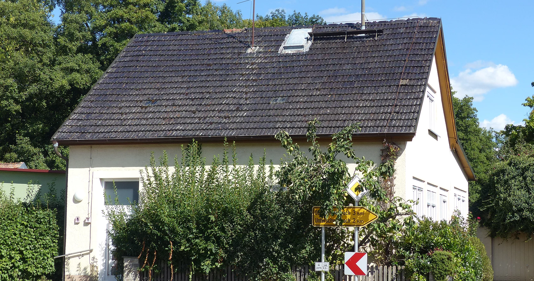 Alte Schule in Steinfeld